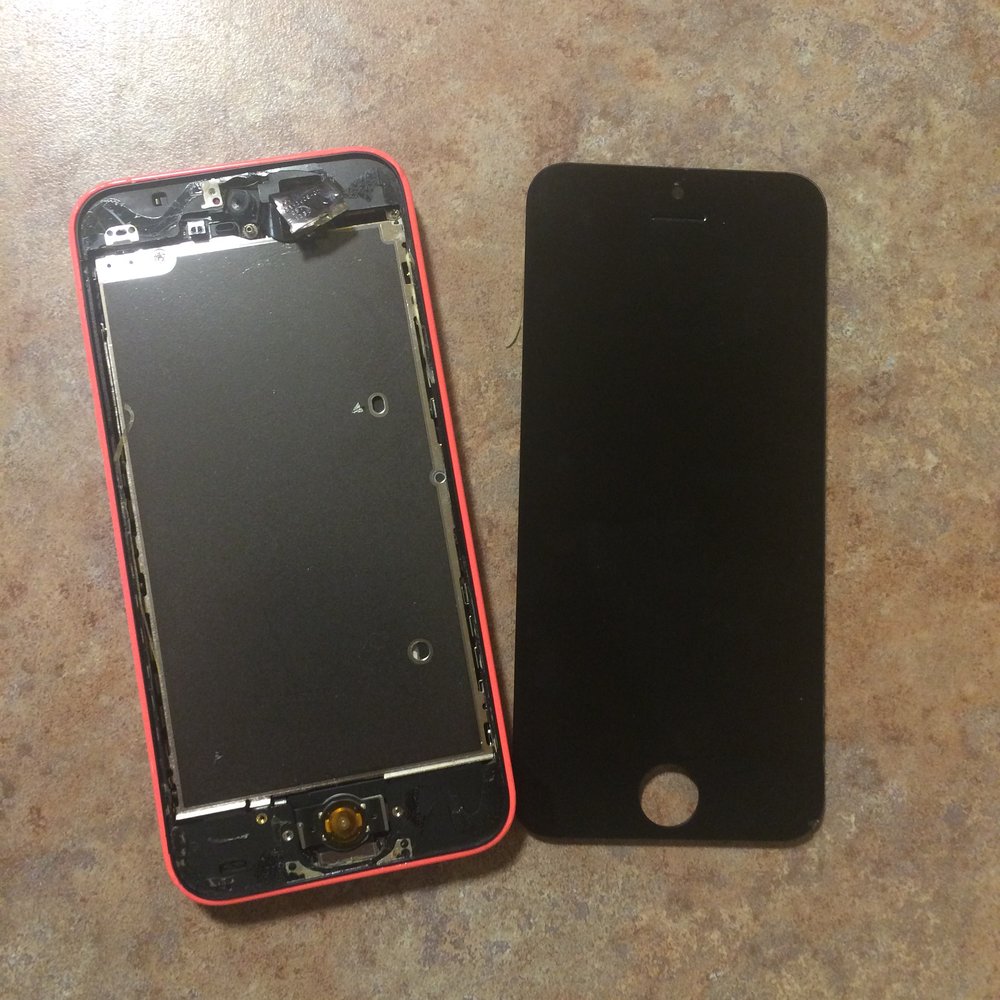 BuyCellFix - Returned to the store 2 times after getting it fixed because the screen stopped working, and this was the final result after the last visit - Mobile Phone Repair Near Me - Warwick, Rhode Island