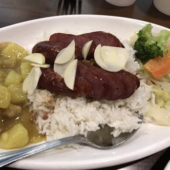 Dolphin Bay - Taiwanese sausage with rice - Taiwanese Near Me - Boston, Massachusetts