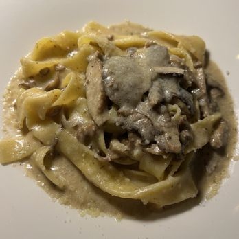 CANO Restaurant - Funghi pasta - Italian Near Me - Toronto, Ontario