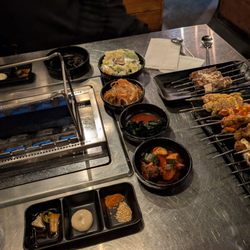Gui Gui - Lots of sides