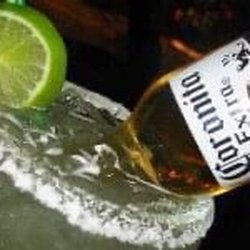 El Potrillo Mexican Restaurant - Bulldog margarita!!!