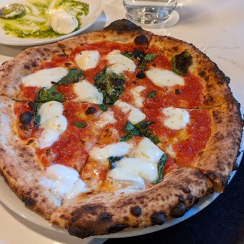 Pizza Capo - Margherita pizza - Pizza Near Me - McMinnville, Oregon