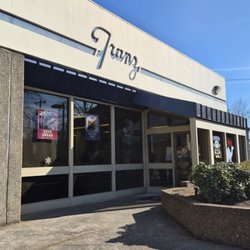 Franz Bakery Outlet Store - Near Washington Square