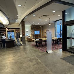 Four Points by Sheraton Juneau - Lobby