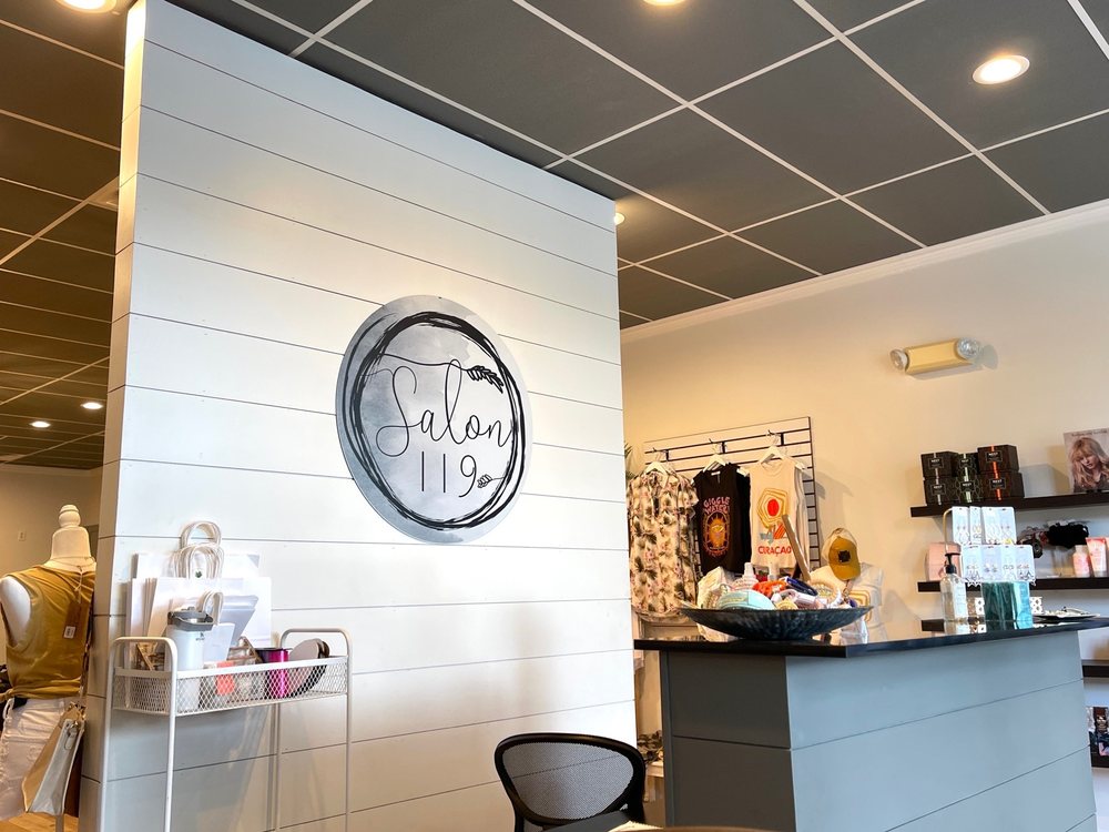Salon 119 Image