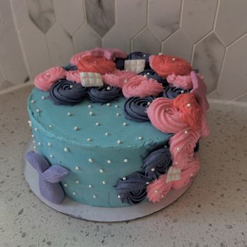 Fantasy Frostings - Desserts Near Me - Chantilly, Virginia
