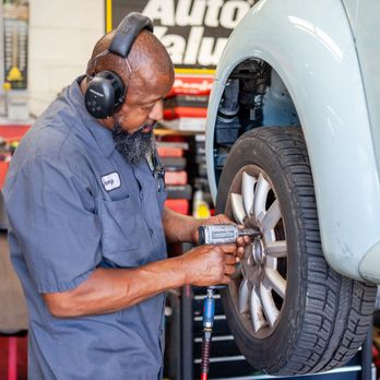 Schneider's Auto Repair - Auto Repair Near Me - Simi Valley, California Schneider's Auto Repair - Auto Repair Near Me - Simi Valley, California