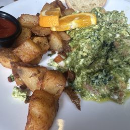 Pesto Chicken Scramble Pesto Chicken Scramble