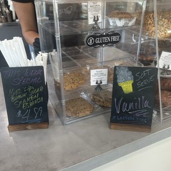 East Ave Cafe - Gluten-free and lactose-free options - Coffee & Tea Near Me - Lincoln, California