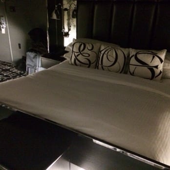 Night Theater District - Room - Hotels Near Me - New York, New York