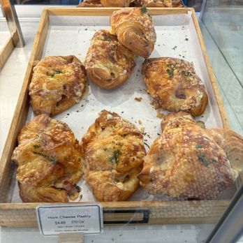Paris Baguette - Mouth watering croissant with ham and cheese - Bakeries Near Me - Red Bank, New Jersey Paris Baguette - Mouth watering croissant with ham and cheese - Bakeries Near Me - Red Bank, New Jersey