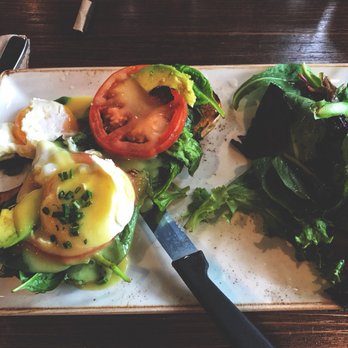 First Watch - Eggs Benedict Florentine - Breakfast & Brunch Near Me - Plantation, Florida