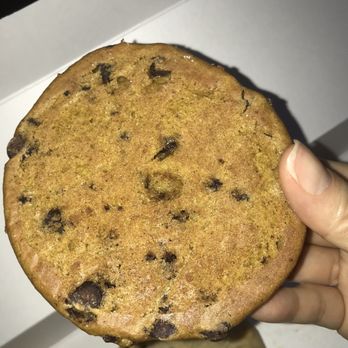 Crumbl - Ann Arbor - Bakeries Near Me - Ann Arbor, Michigan