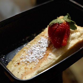 Brio Italian Grille - Cheesecake - also got it to-go, it's not the best you will ever have, but it certainly satisfies the cheesecake cravings - Italian Near Me - Gilbert, Arizona
