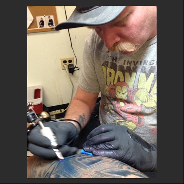 Outlaw Art Gallery & Tattoos Logo
