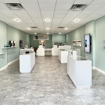 TechShield Phone Repair - Top Rated iPhone Repair Pensacola, Phone Repair Pensacola, Phone Screen Repair Pensacola - Mobile Phone Repair Near Me - Pensacola, Florida TechShield Phone Repair - Top Rated iPhone Repair Pensacola, Phone Repair Pensacola, Phone Screen Repair Pensacola - Mobile Phone Repair Near Me - Pensacola, Florida