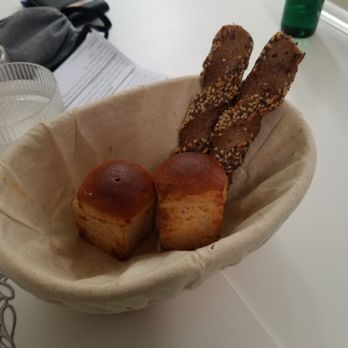 Le Jardinier - Gluten free bread basket - French Near Me - Miami, Florida