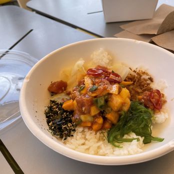 Lemonade - Spicy Hawaiian Ahi Poke Bowl - New American Near Me - Huntington Beach, California Lemonade - Spicy Hawaiian Ahi Poke Bowl - New American Near Me - Huntington Beach, California