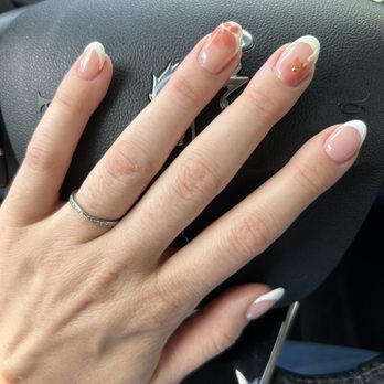 Bliss Nails & Spa - Nail Salons Near Me - Westfield, New Jersey