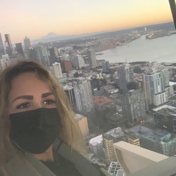 Space Needle - Gorgeous views - Landmarks & Historical Buildings Near Me - Seattle, Washington Space Needle - Gorgeous views - Landmarks & Historical Buildings Near Me - Seattle, Washington