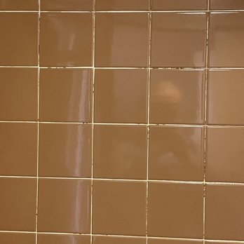 Econo Lodge - I don't know what this is but it needs to be deep scrubbed. - Hotels Near Me - Rocky Top, Tennessee Econo Lodge - I don't know what this is but it needs to be deep scrubbed. - Hotels Near Me - Rocky Top, Tennessee