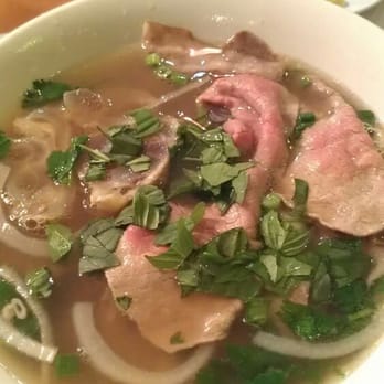 Pho Lu - Rare steak, brisket, and tendon, size medium. - Vietnamese Near Me - Garden Grove, California