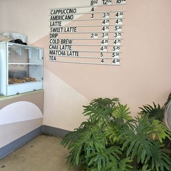 Twee Coffee - Coffee & Tea Near Me - Riverside, California Twee Coffee - Coffee & Tea Near Me - Riverside, California