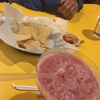 Rosalita's - frozé margaret - Tex-Mex Near Me - Atlantis, Florida