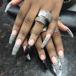 Apple Nails