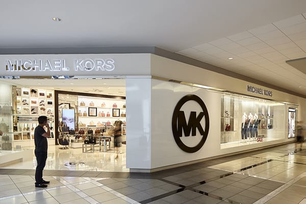 Quaker Bridge Mall by null