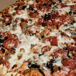 Red's Pizza - Red's Pizza has the best pizza Hands down.