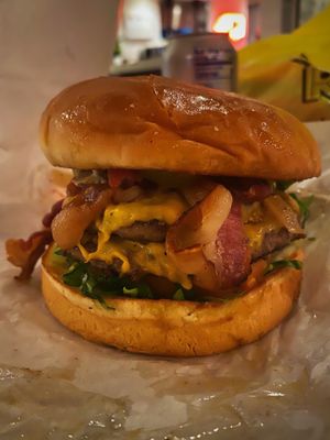 Bianca's Burgers by null