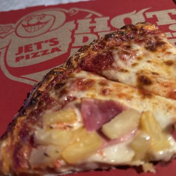 Jet's Pizza - Delicious crust. I asked for well done and it was perfect. Fair price and it was ready within 20 minutes. Will be returning. - Pizza Near Me - Winter Springs, Florida