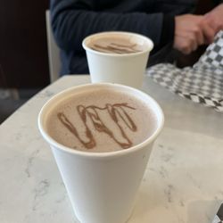 Music Garden Cafe - Hot chocolate