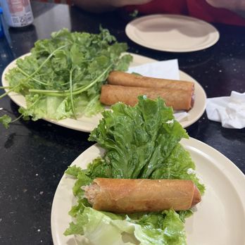 Pho Van - Four Pieces Vietnamese Egg Rolls - Vietnamese Near Me - San Diego, California Pho Van - Four Pieces Vietnamese Egg Rolls - Vietnamese Near Me - San Diego, California