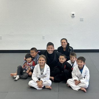 Ralph Gracie Jiu Jitsu - Brazilian Jiu-jitsu Near Me - Concord, California