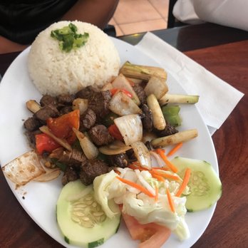 Pho Ga Hai Van - Rice with shaken beef - Vietnamese Near Me - Westminster, California Pho Ga Hai Van - Rice with shaken beef - Vietnamese Near Me - Westminster, California