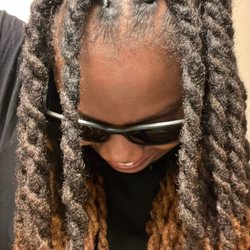 Natural Locs Salon - 2023