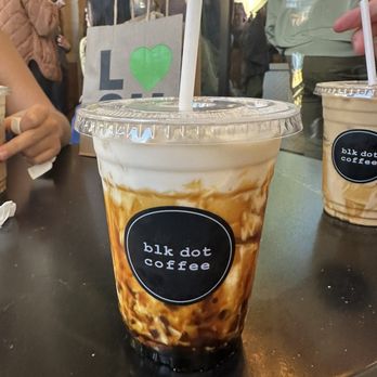 BLK DOT COFFEE - Updated May 2024 - 654 Photos & 456 Reviews - 924