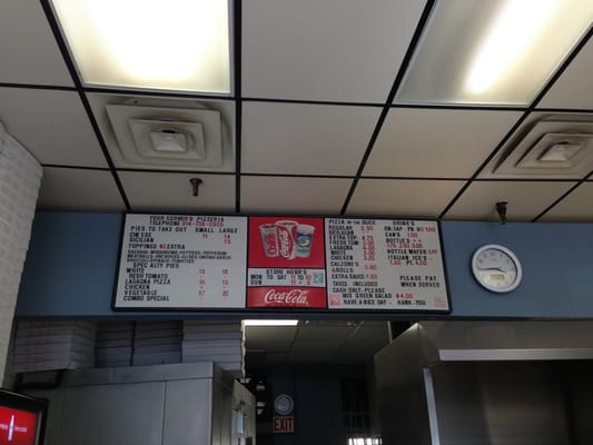 4 Corners Pizzeria by null