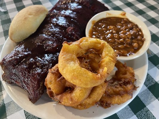 Leonard's Pit Barbecue by null