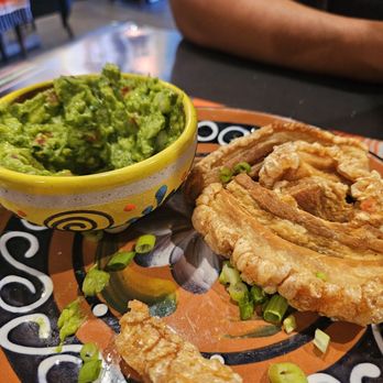 El Canario Carnitas - Halfway through the guacamole - Mexican Near Me - Temecula, California El Canario Carnitas - Halfway through the guacamole - Mexican Near Me - Temecula, California