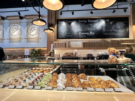 Angus T Bakery & Café - Yaletown by null
