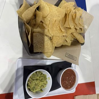 The Boat - Chips and Salsa and Guacamole - Seafood Near Me - Austin, Texas