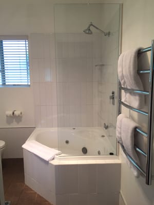 Llewellin's Guest House by null