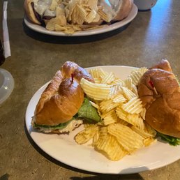 Shelleys Deli Chick Sandwich
