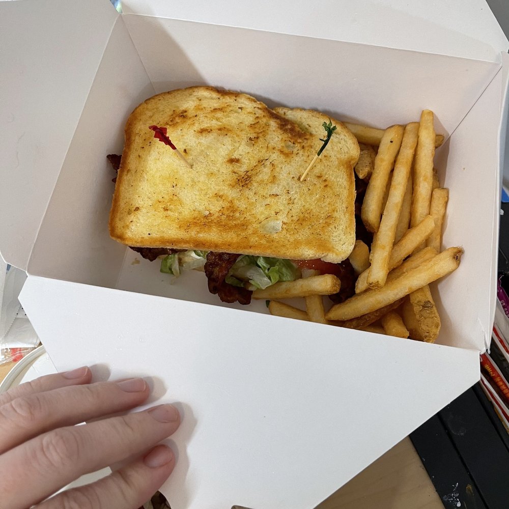 OFF THE HOOK BAR & GRILL 95 Photos & 145 Reviews American (Traditional) 3211 Oregon Coast