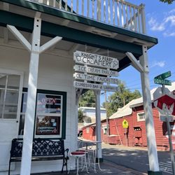 Knight's Ferry Creamery & Sweets