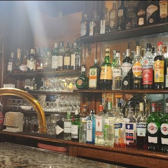 La Libera - Bar - Italian Near Me - Milan, Michigan