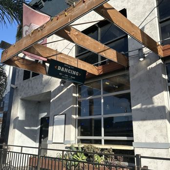Break Point - There is dance floor, DJ, live bands so cool - Bars Near Me - San Diego, California